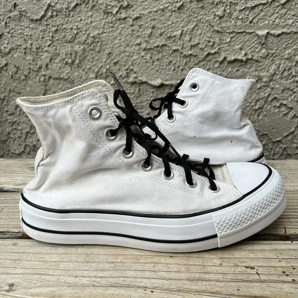 CONVERSE Shoes Women Size 8 CTAS LIFT HI Platform White Canvas Sneakers